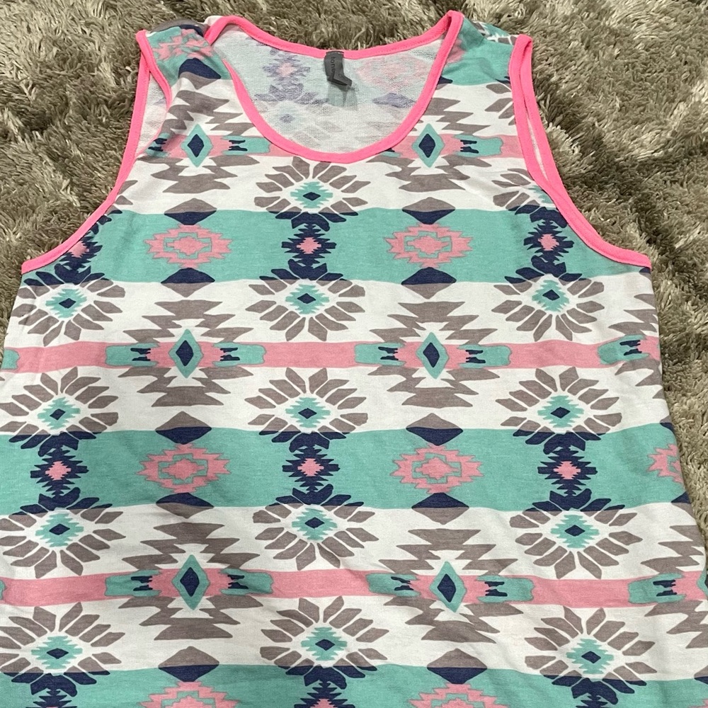 HoneyMe Curvy Top